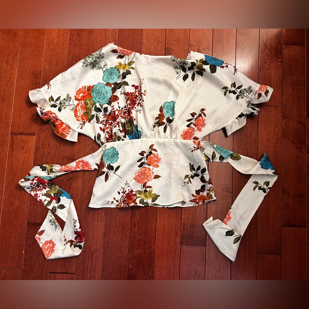 ZARA size small floral open back dressy top